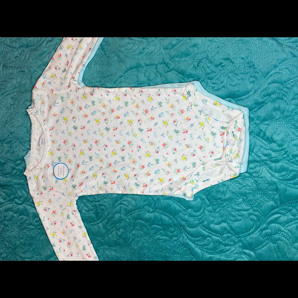 Carters Bodysuit
